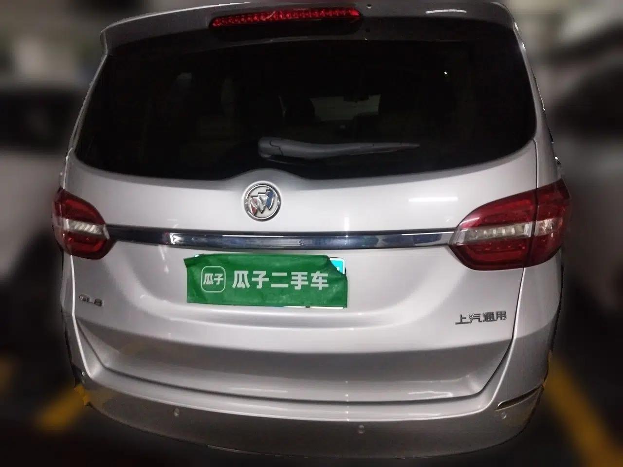 Buick GL8 2015 2.4L Luxury Business Premium Edition — миниатюра 5