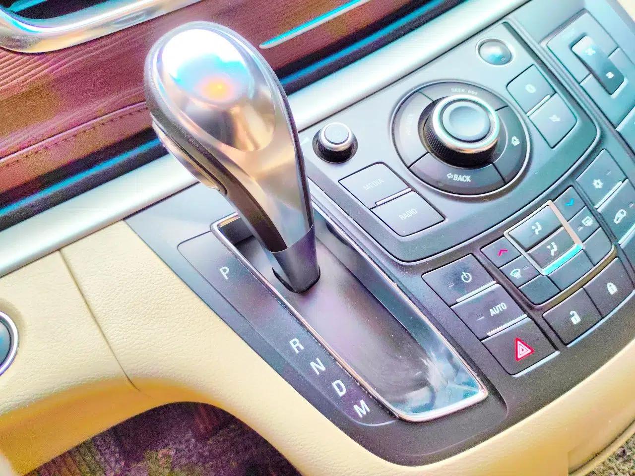 Buick GL8 2017 25S Comfort Version China V Standard — миниатюра 14