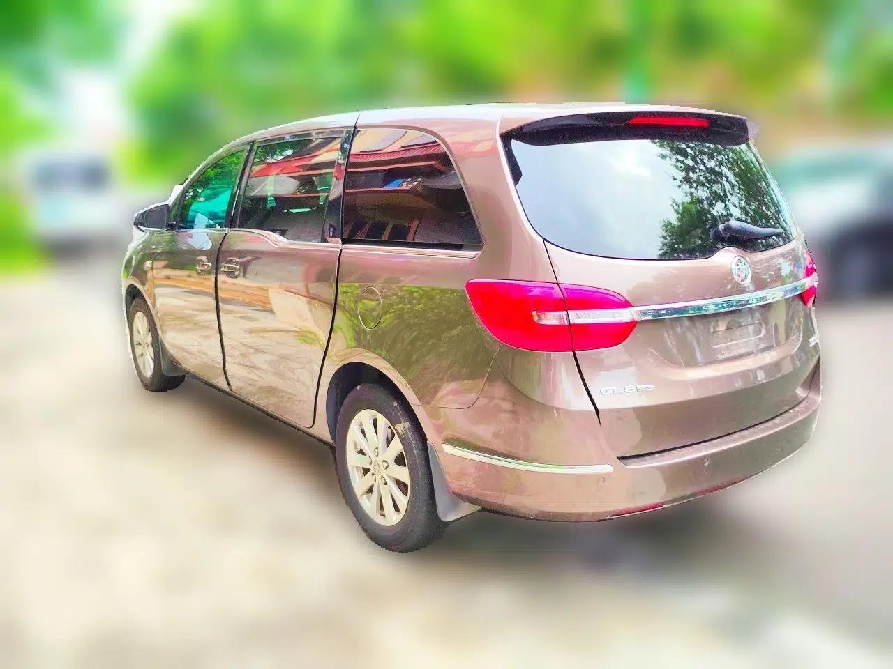 Buick GL8 2017 25S Comfort Version China V Standard — миниатюра 4