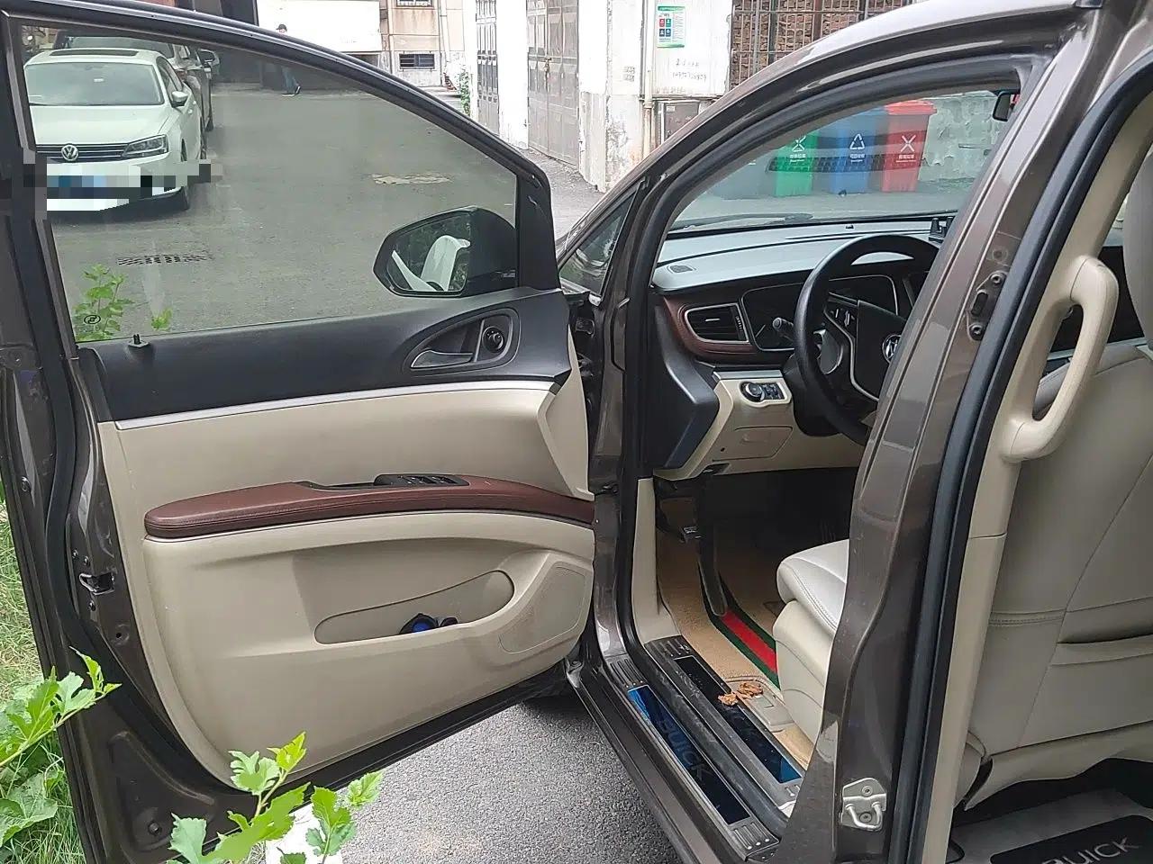 Buick GL8 2017 25S Comfort Version China V Standard — миниатюра 16