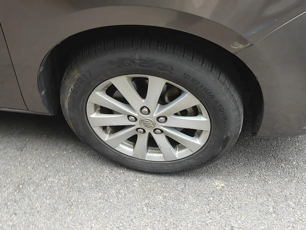 Buick GL8 2017 25S Comfort Version China V Standard — миниатюра 8