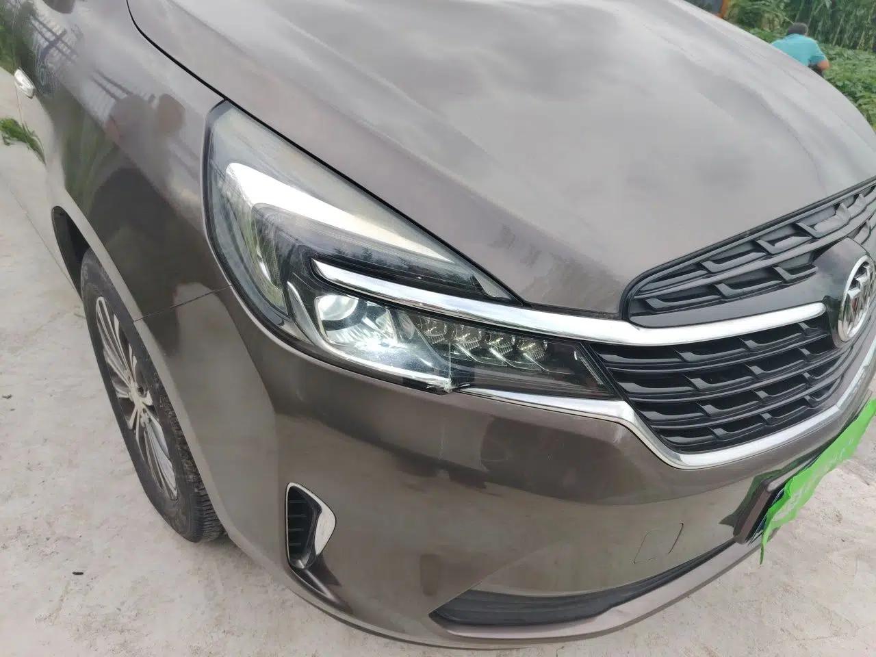 Buick GL8 2021 Land Cruiser Executive Class 652T Comfort Model — миниатюра 7