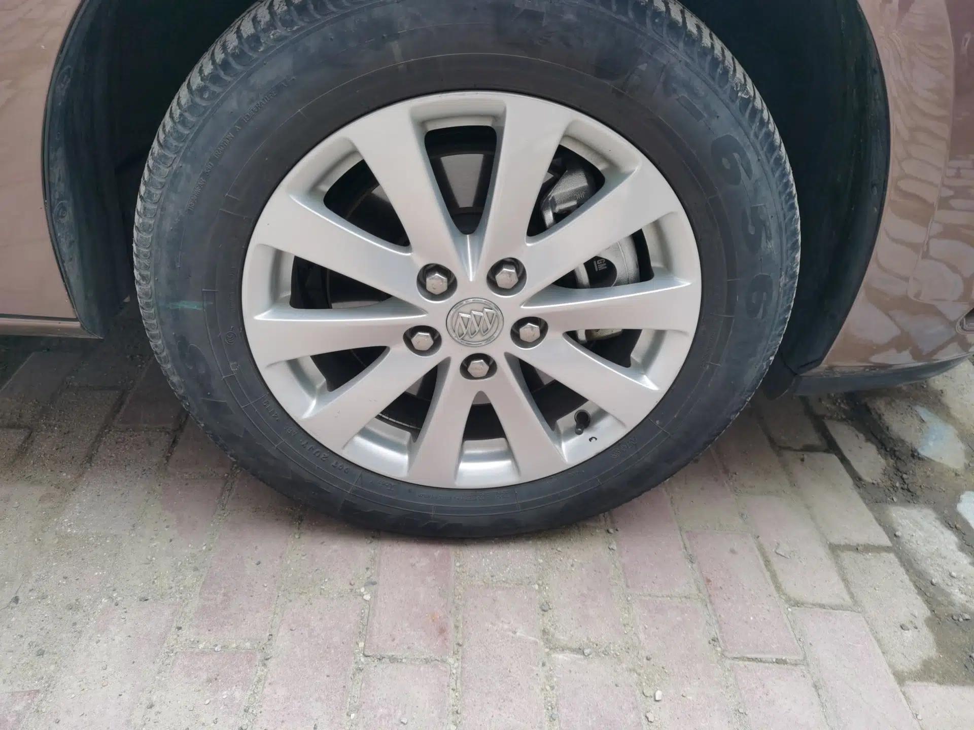 Buick GL8 2018 28T Luxury Model China VI Standard — миниатюра 8