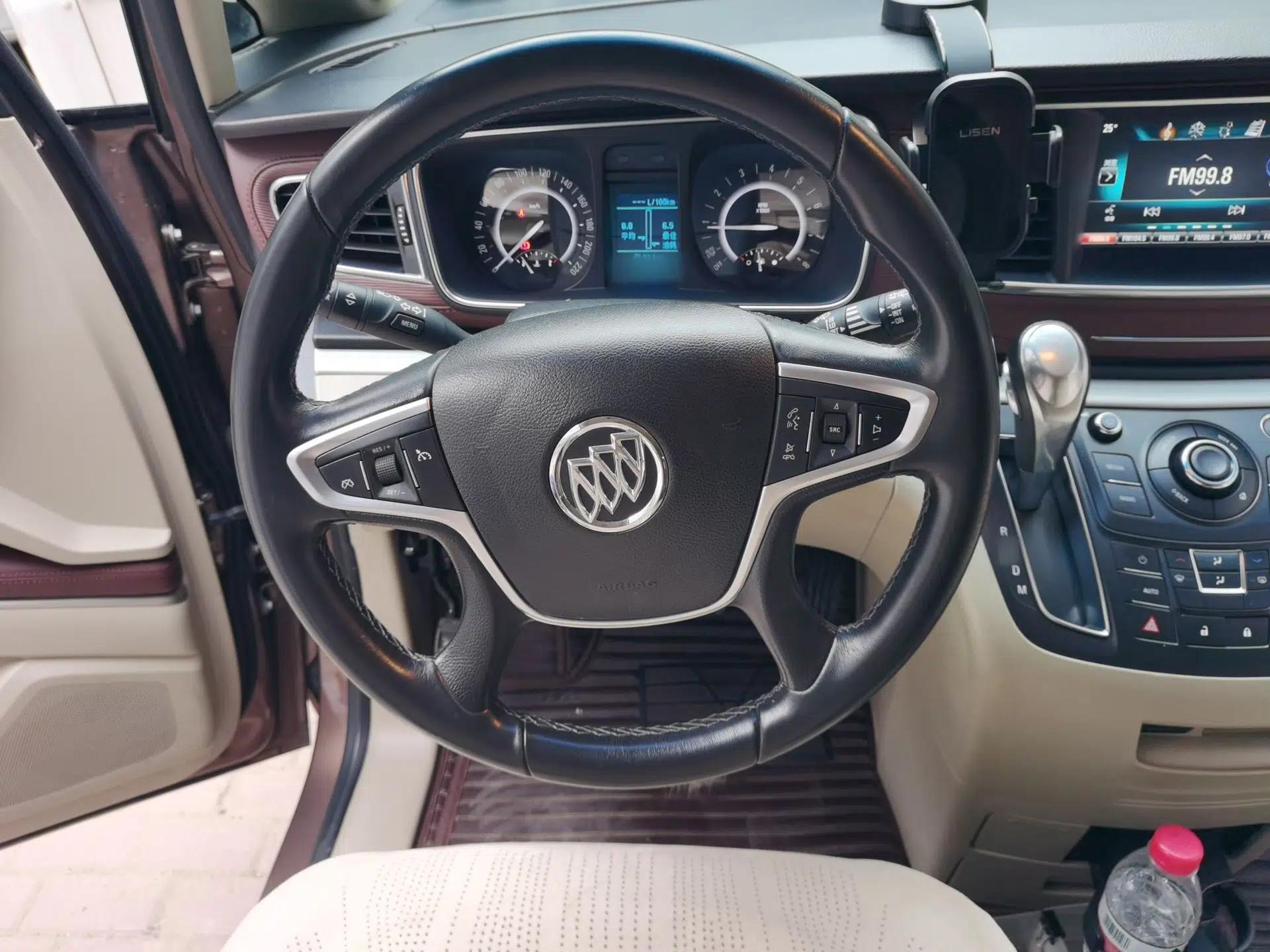 Buick GL8 2018 28T Luxury Model China VI Standard — миниатюра 10