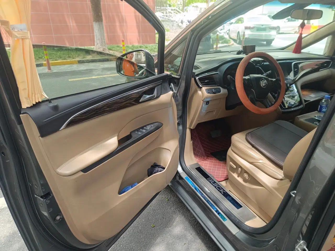 Buick GL8 2017 ES 28T Luxury Model China V Standard — миниатюра 16