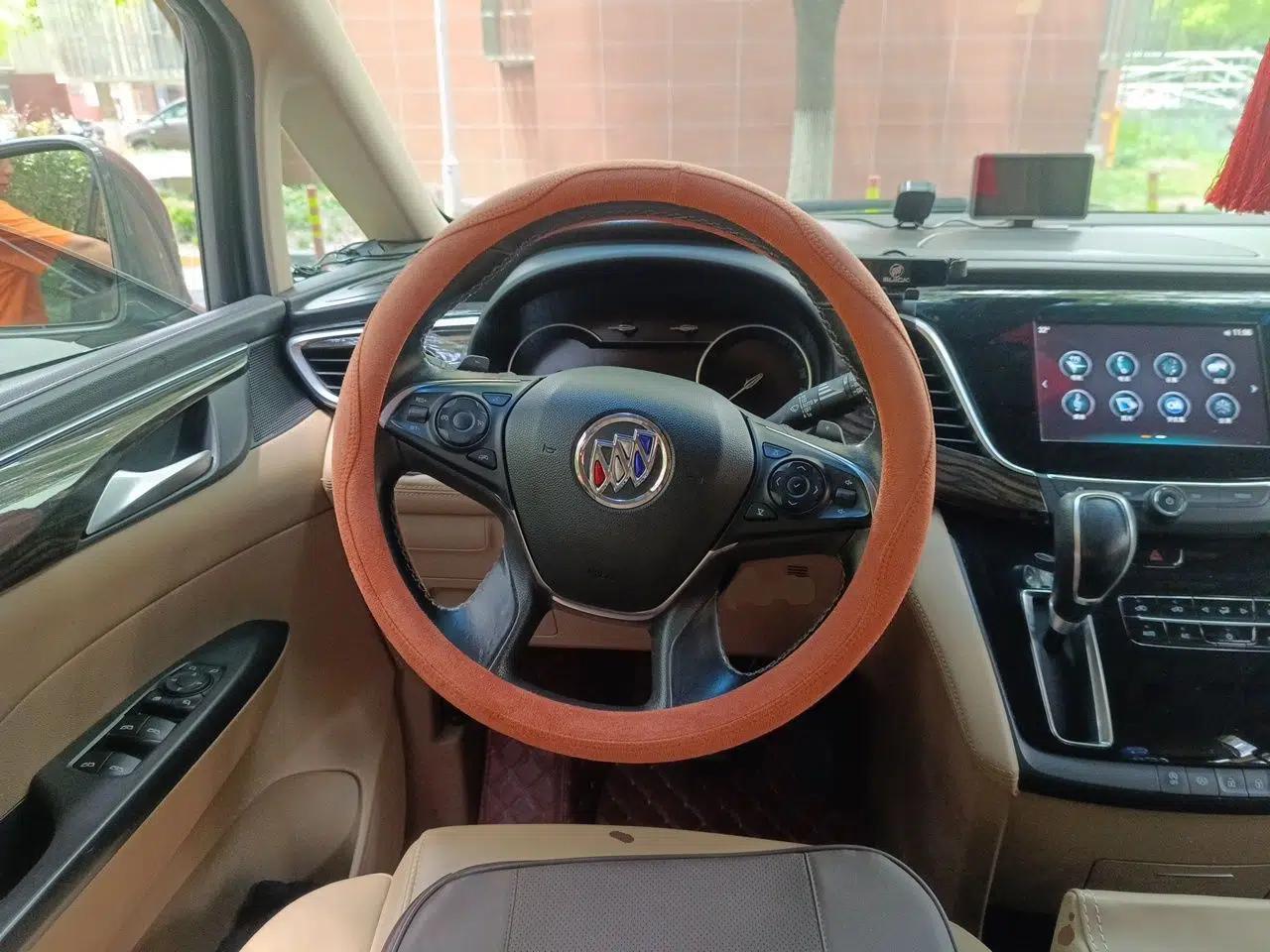 Buick GL8 2017 ES 28T Luxury Model China V Standard — миниатюра 10