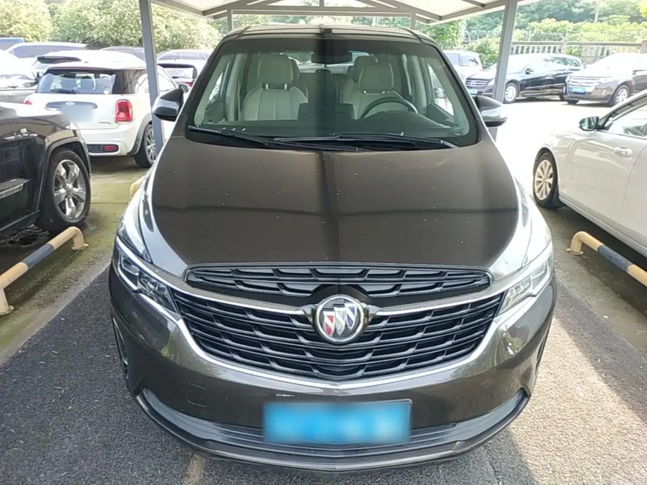 Buick GL8 2020 Land Cruiser Executive Class 652T Comfort Model — миниатюра 2