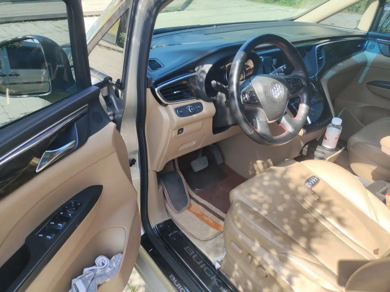 Buick GL8 2017 ES 28T Luxury Model China V Standard — миниатюра 16