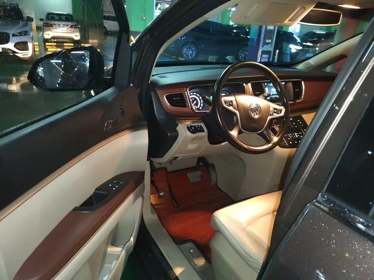 Buick GL8 2017 25S Luxury Version China V Standard — миниатюра 16