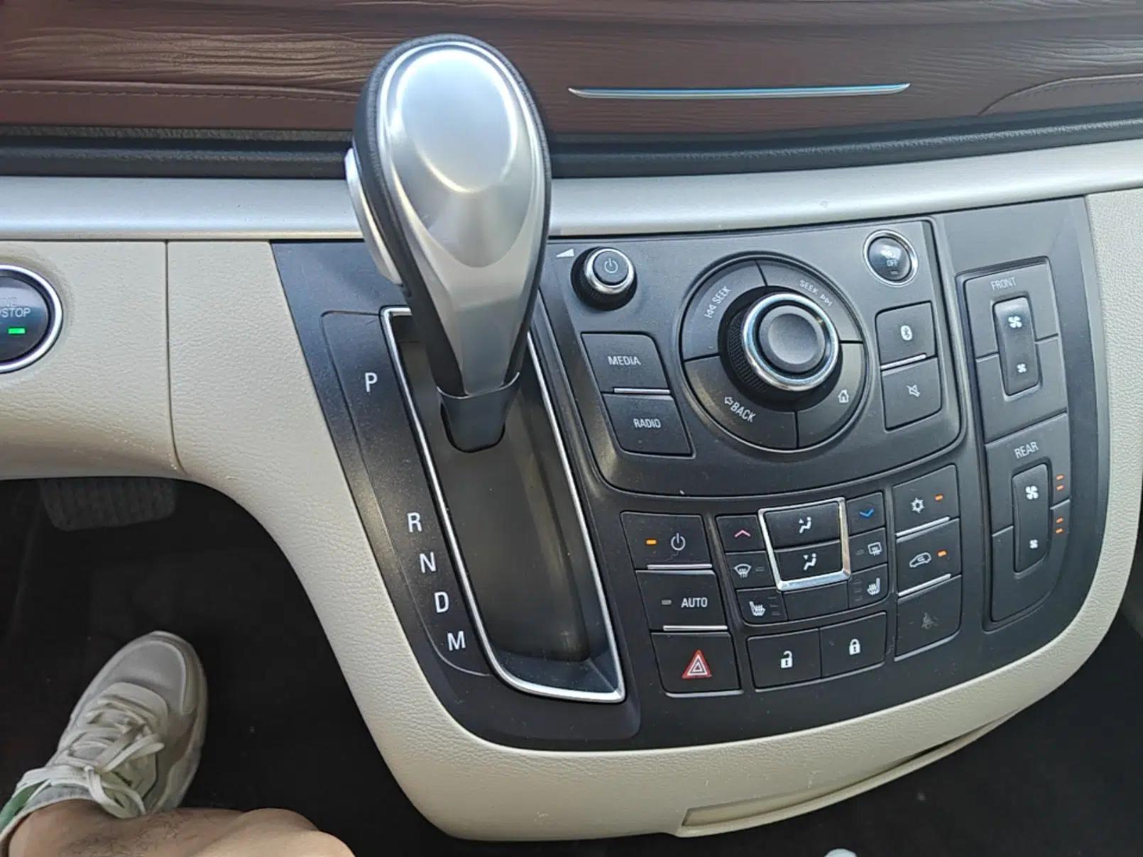 Buick GL8 2018 28T Prestige Version China VI Standard — миниатюра 16