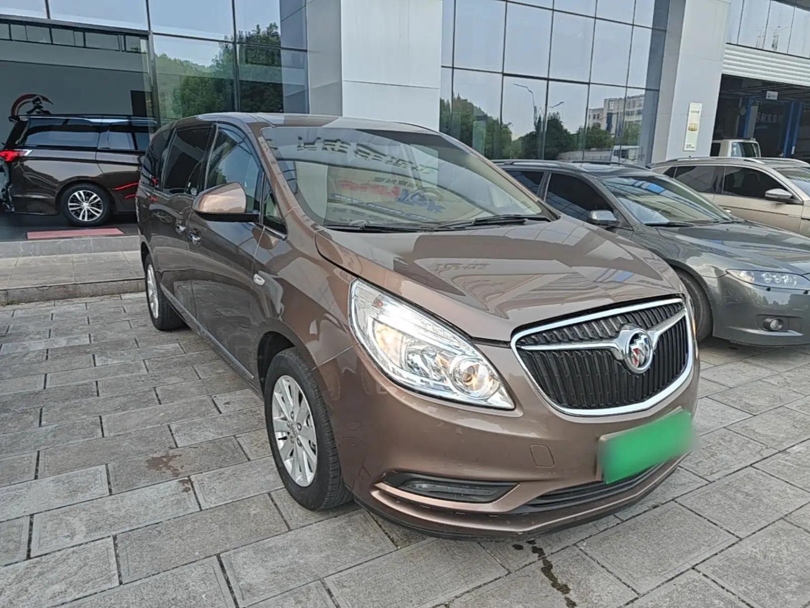 Buick GL8 2018 28T Prestige Version China VI Standard — миниатюра 3