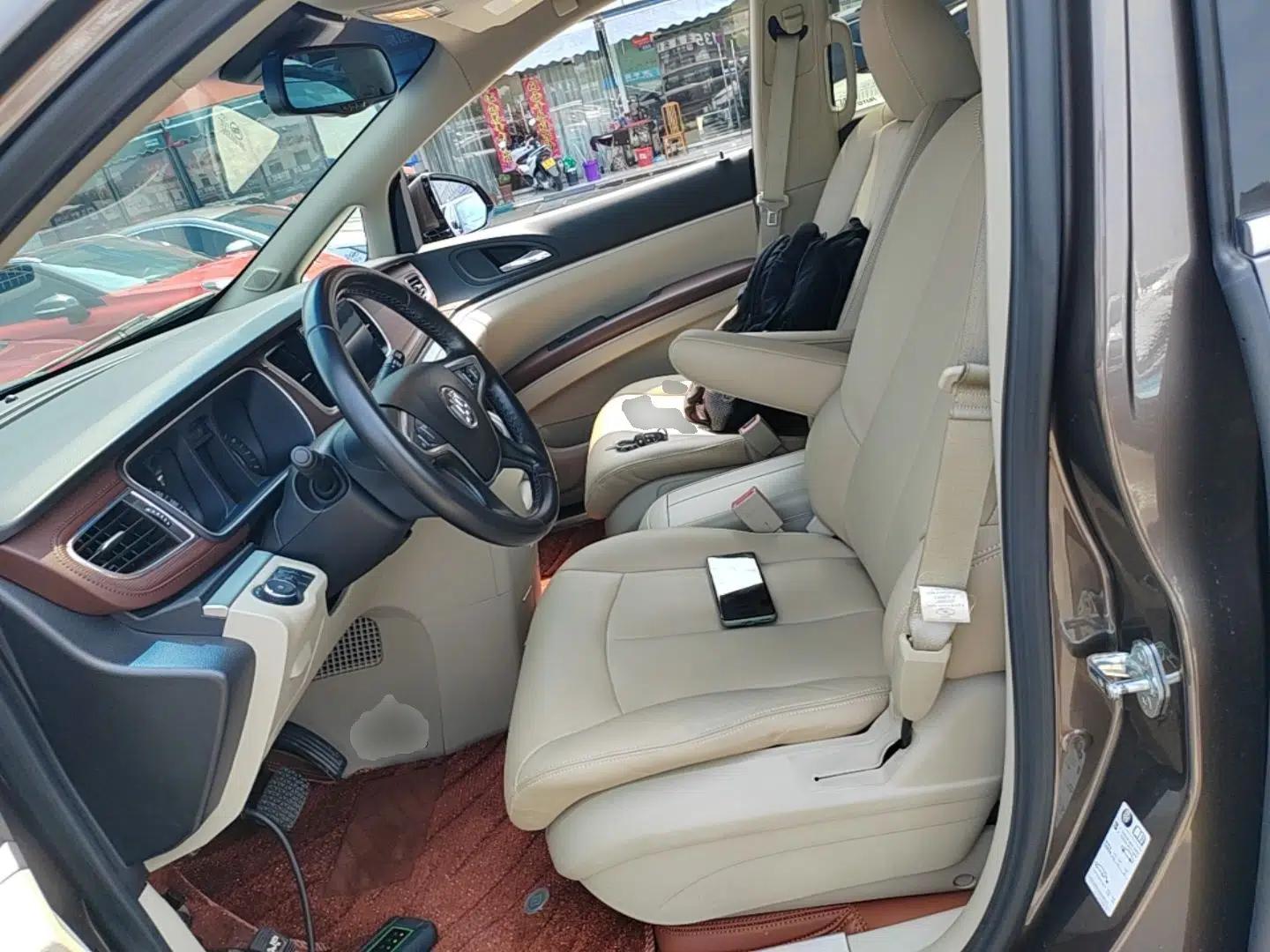 Buick GL8 2017 25S Prestige Version China V Standard — миниатюра 22