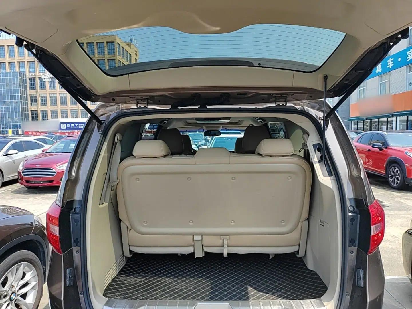 Buick GL8 2017 25S Prestige Version China V Standard — миниатюра 27
