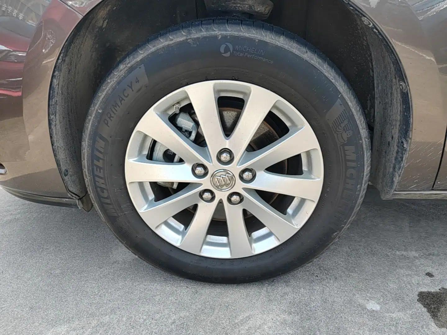 Buick GL8 2017 25S Prestige Version China V Standard — миниатюра 10