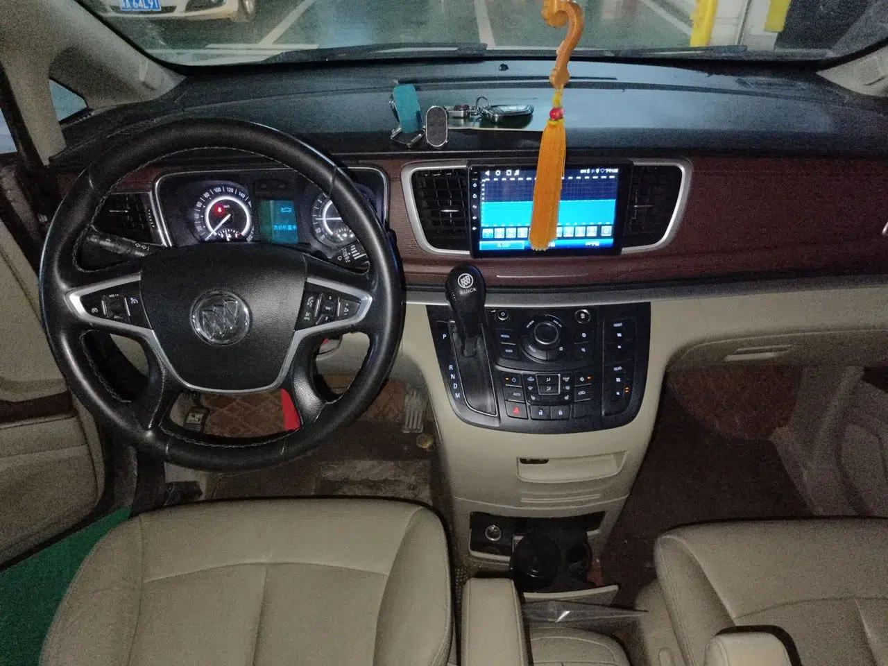 Buick GL8 2017 25S Prestige Version China V Standard — миниатюра 9