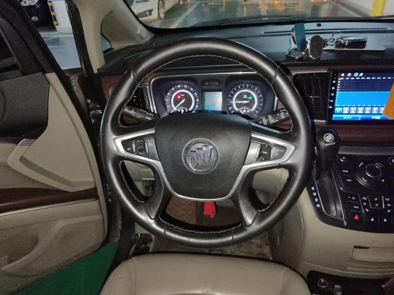 Buick GL8 2017 25S Prestige Version China V Standard — миниатюра 10