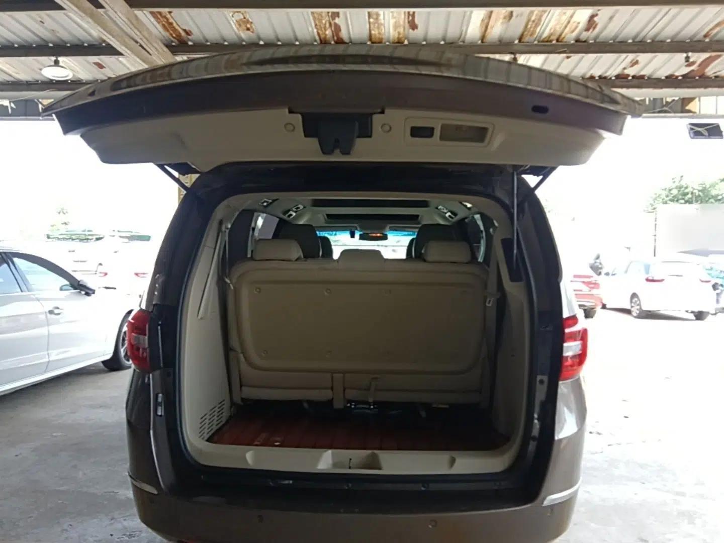 Buick GL8 2017 25S Prestige Version China V Standard — миниатюра 22