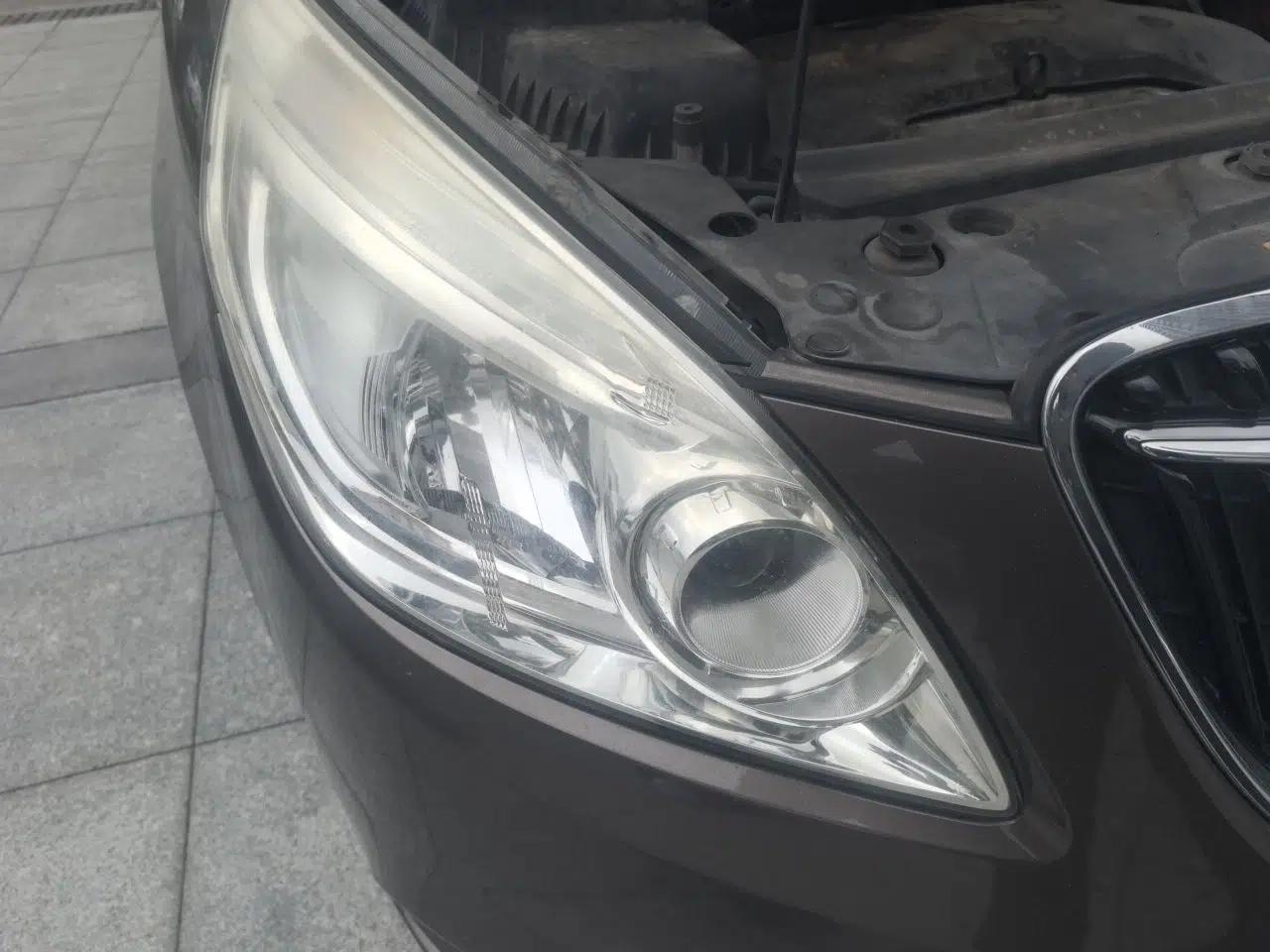 Buick GL8 2017 25S Luxury Version China V Standard — миниатюра 7