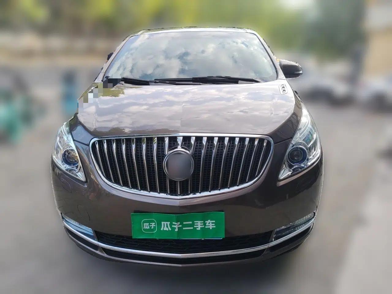Buick GL8 2014 3.0L XT Luxury Business Flagship Edition — миниатюра 2
