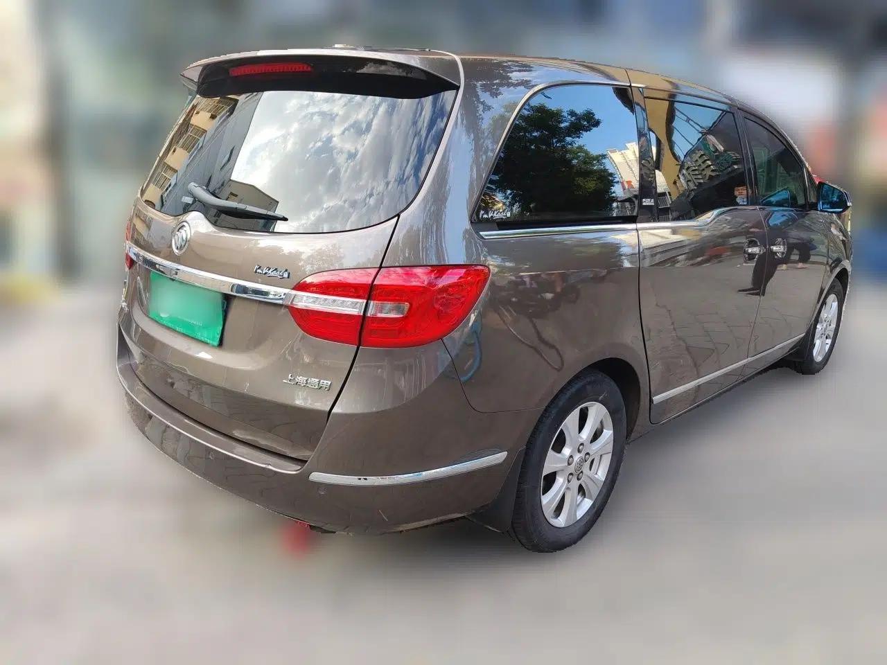 Buick GL8 2014 3.0L XT Luxury Business Flagship Edition — миниатюра 6