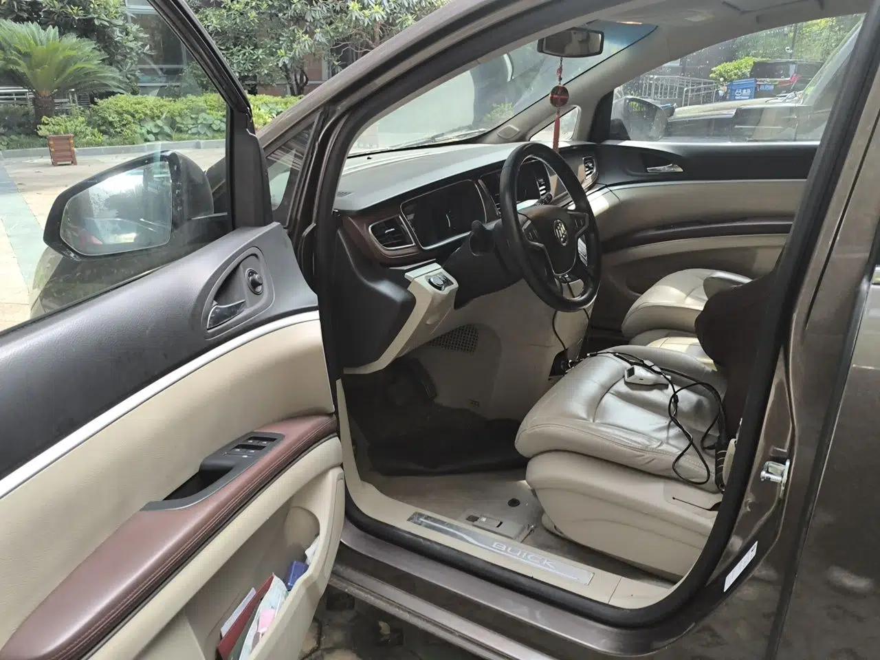 Buick GL8 2017 25S Comfort Version China V Standard — миниатюра 16