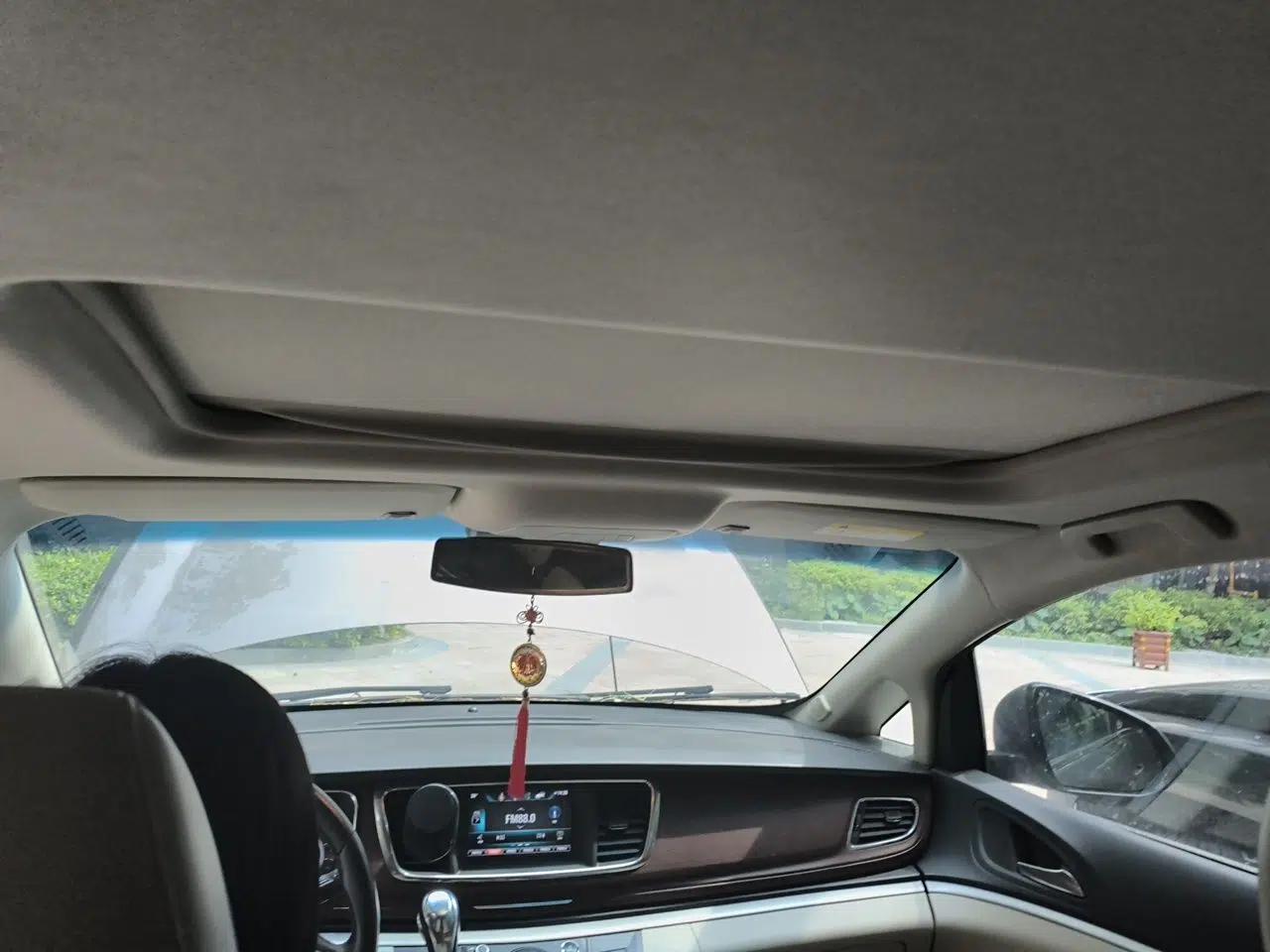 Buick GL8 2017 25S Comfort Version China V Standard — миниатюра 18