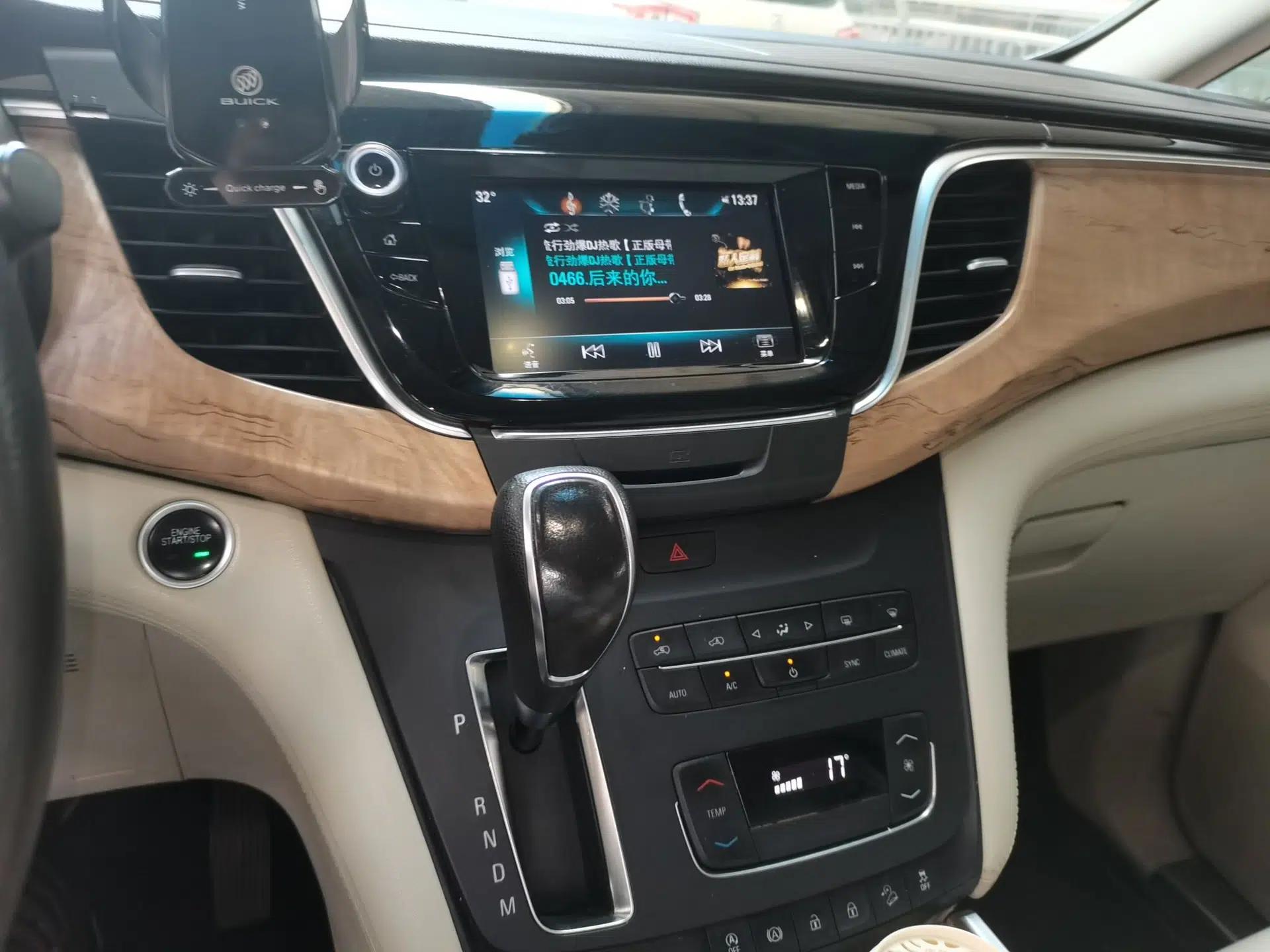 Buick GL8 2018 ES 28T Comfort Model China VI Standard — миниатюра 13