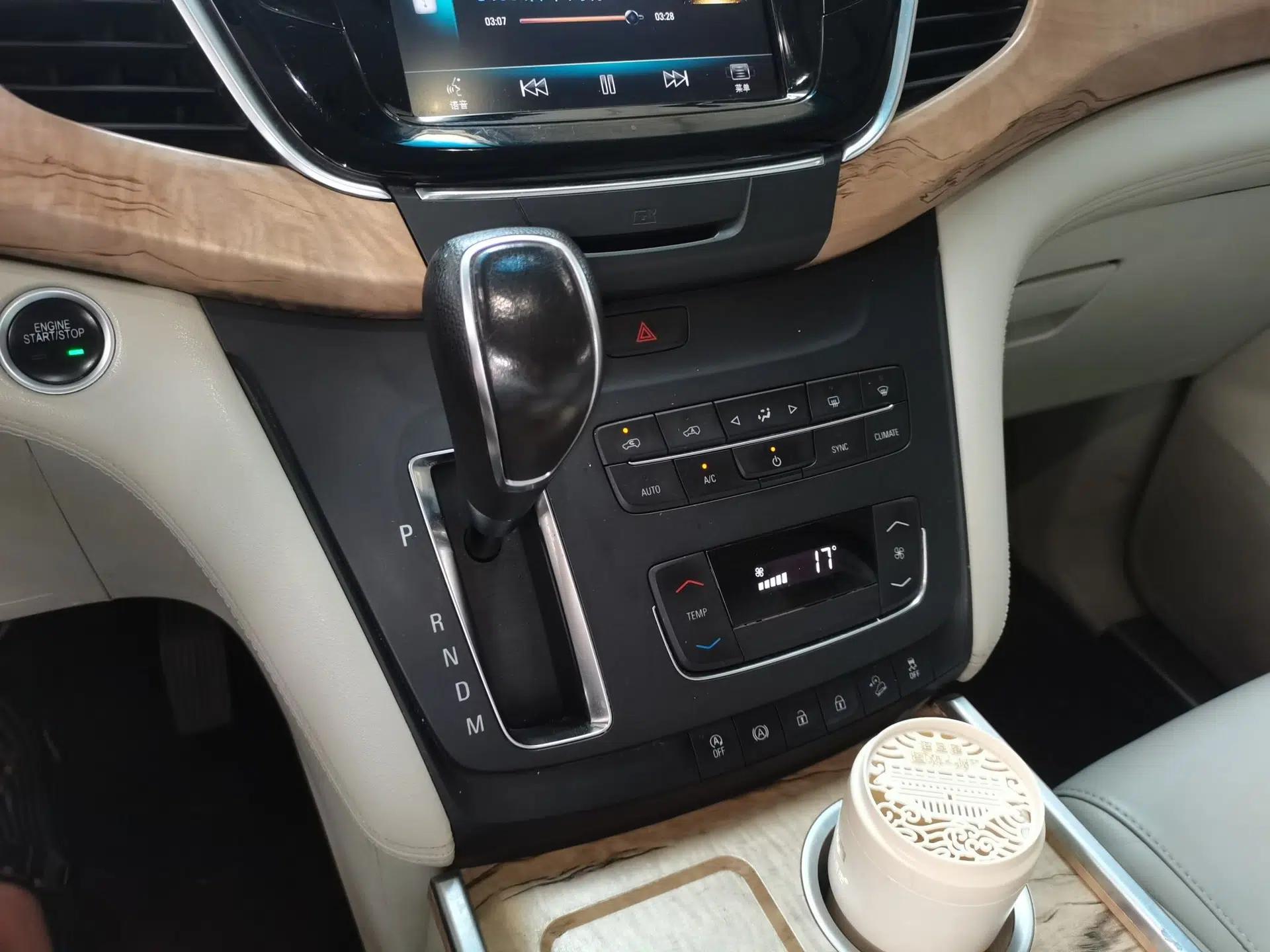 Buick GL8 2018 ES 28T Comfort Model China VI Standard — миниатюра 14