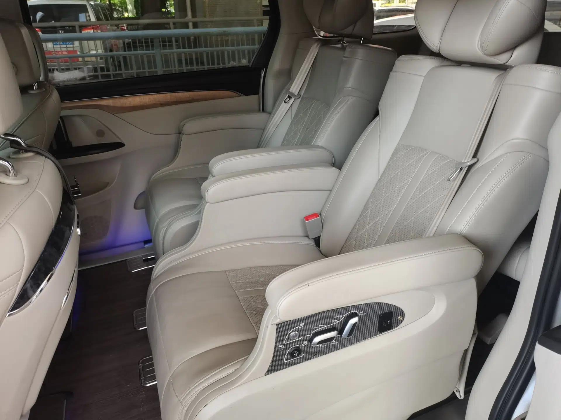 Buick GL8 2018 ES 28T Comfort Model China VI Standard — миниатюра 17