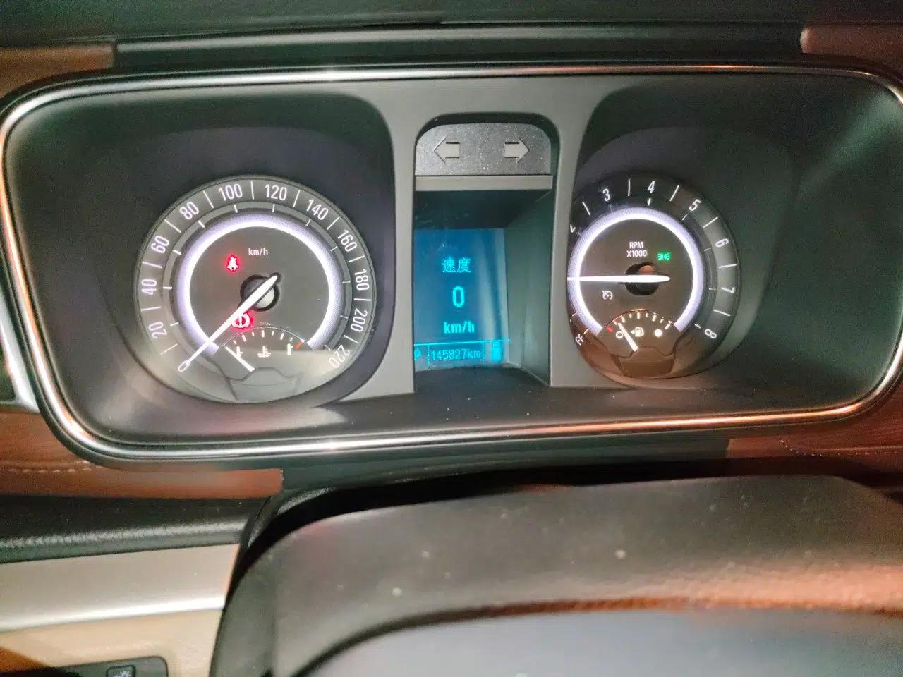Buick GL8 2017 25S Luxury Version China V Standard — миниатюра 11