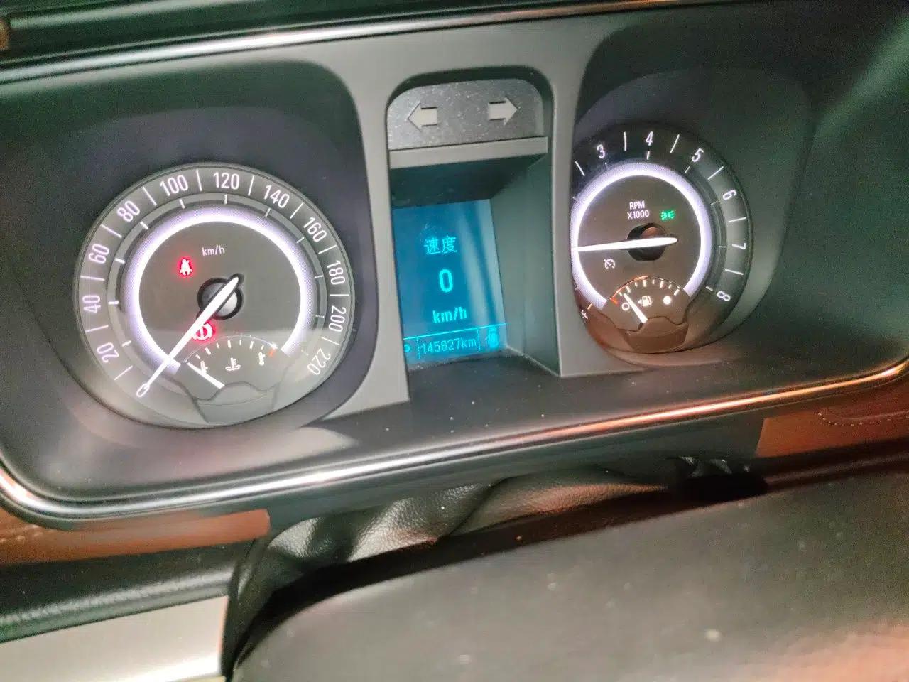 Buick GL8 2017 25S Luxury Version China V Standard — миниатюра 12