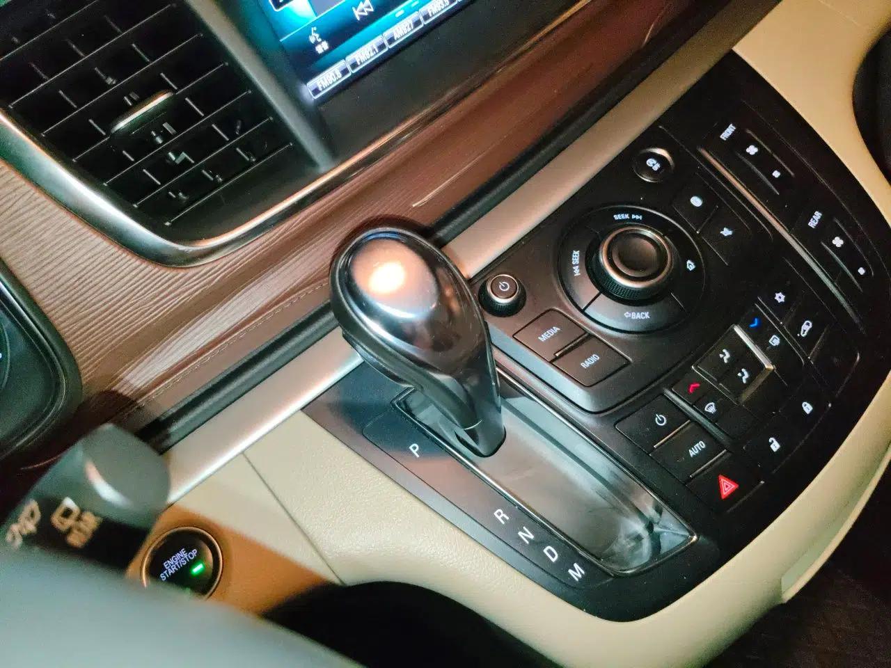 Buick GL8 2017 25S Luxury Version China V Standard — миниатюра 14