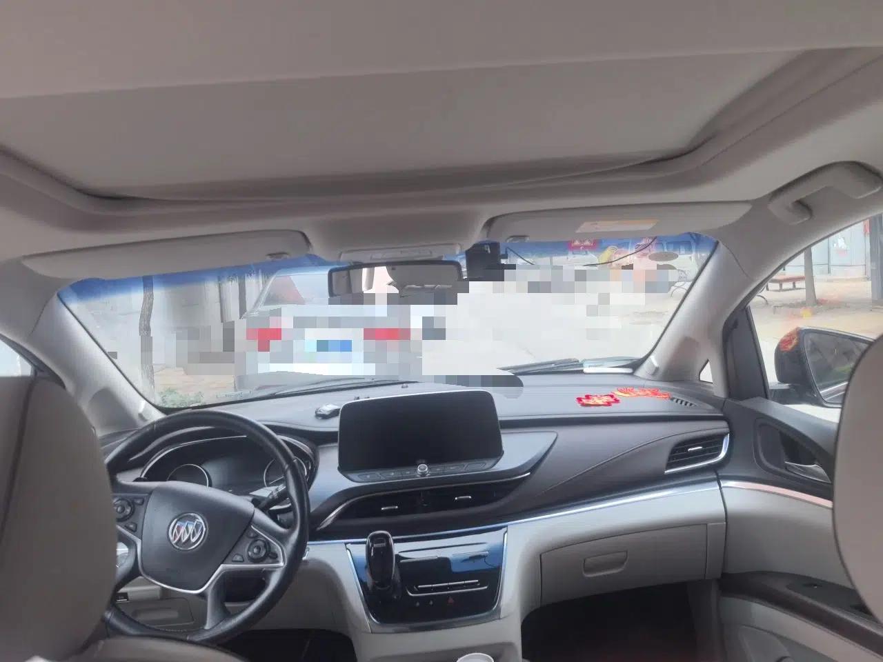 Buick GL8 2021 Land Cruiser Executive Class 652T Luxury Model — миниатюра 18