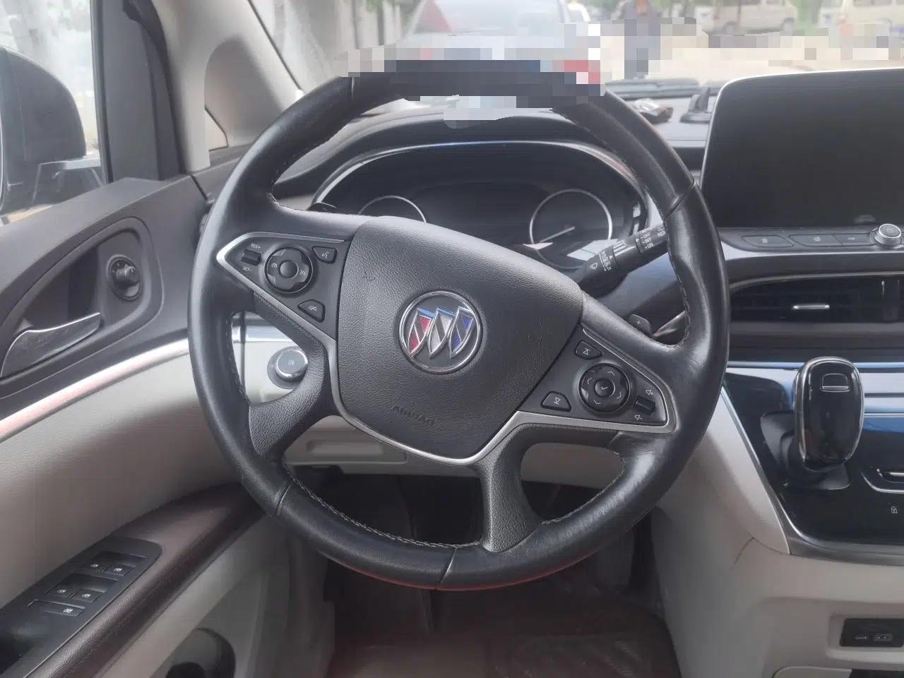 Buick GL8 2021 Land Cruiser Executive Class 652T Luxury Model — миниатюра 10