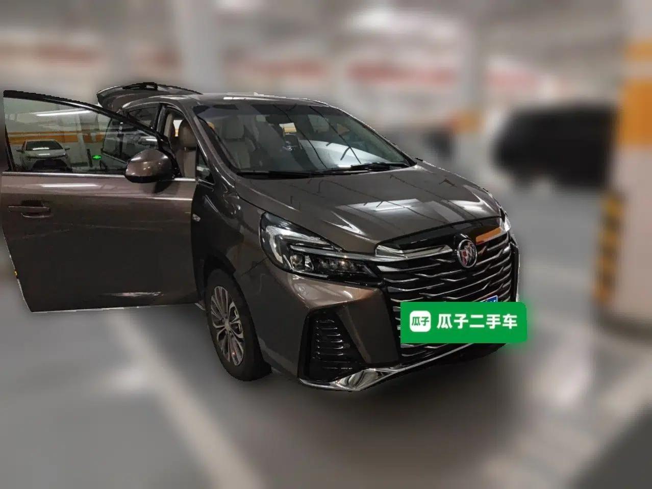 Buick GL8 2023 Land Executive Class Smart Enjoyment Model — миниатюра 3