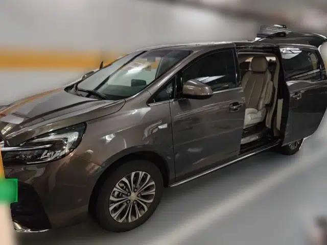 Buick GL8 2023 Land Executive Class Smart Enjoyment Model