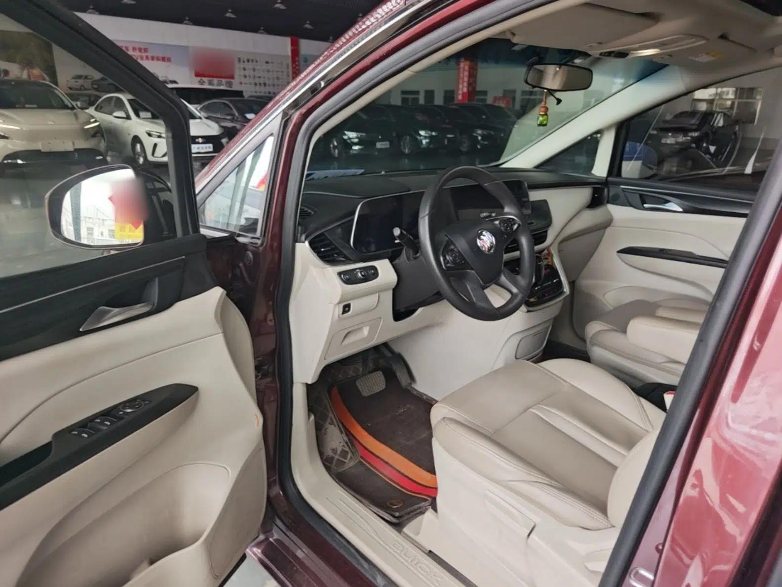 Buick GL8 2022 ES Landtrek 653T Comfort Edition — миниатюра 18