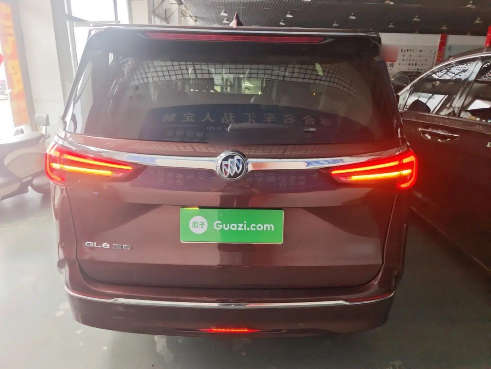 Buick GL8 2022 ES Landtrek 653T Comfort Edition — миниатюра 5