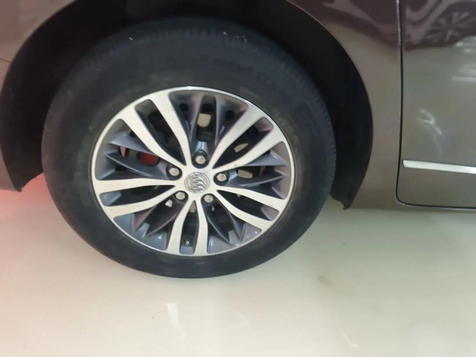 Buick GL8 2017 ES 28T Flagship Model China V Standard — миниатюра 11