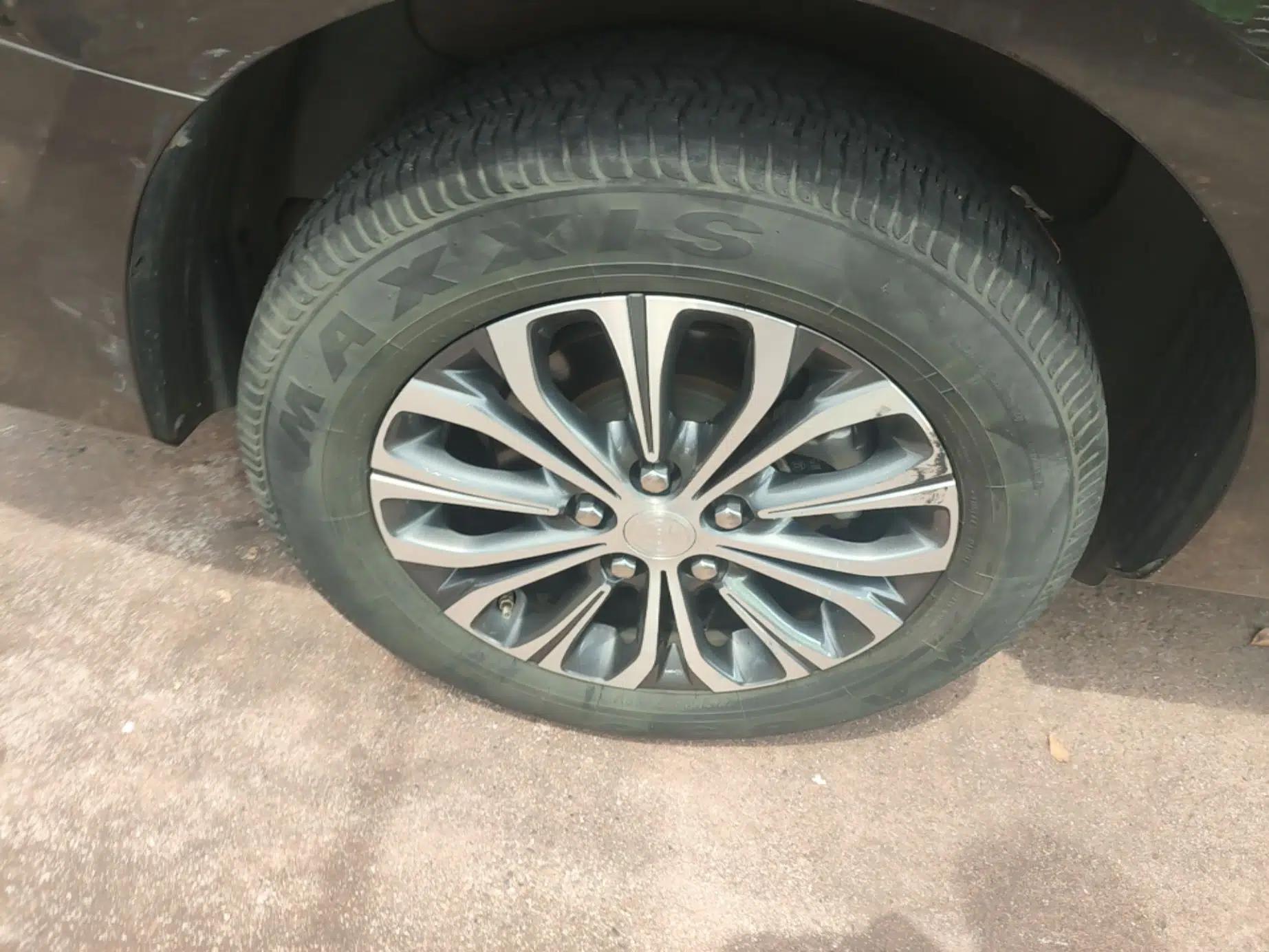 Buick GL8 2022 Land Business Class 652T Luxury Model — миниатюра 11