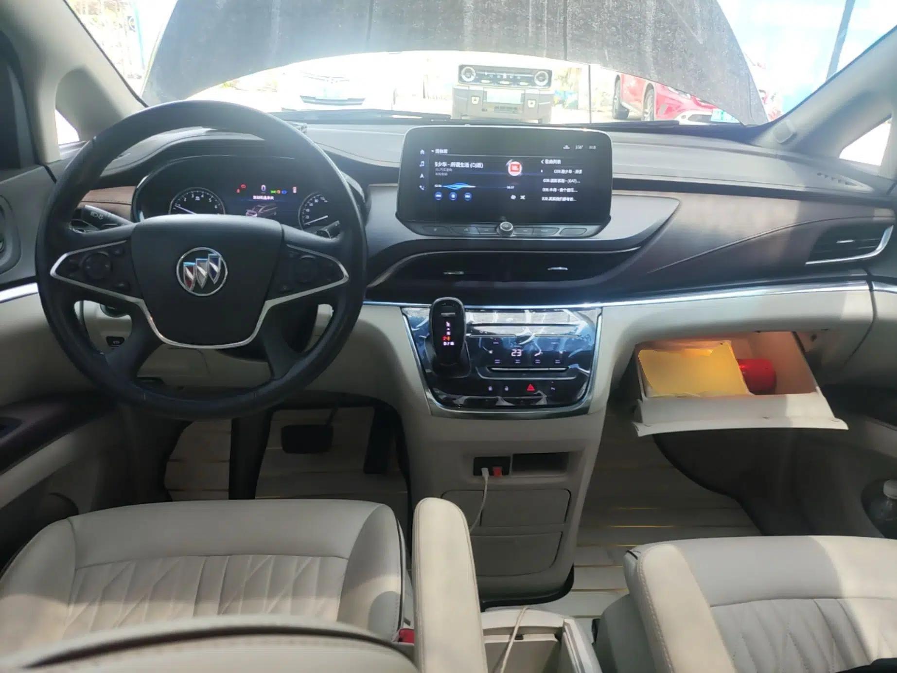 Buick GL8 2022 Land Business Class 652T Luxury Model — миниатюра 12