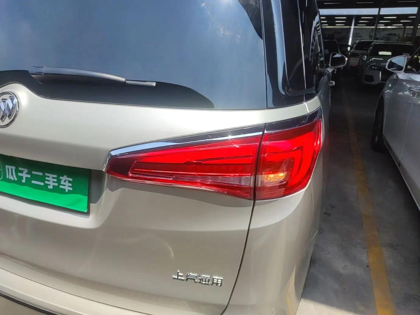 Buick GL8 2017 ES 28T Luxury Model China V Standard — миниатюра 14