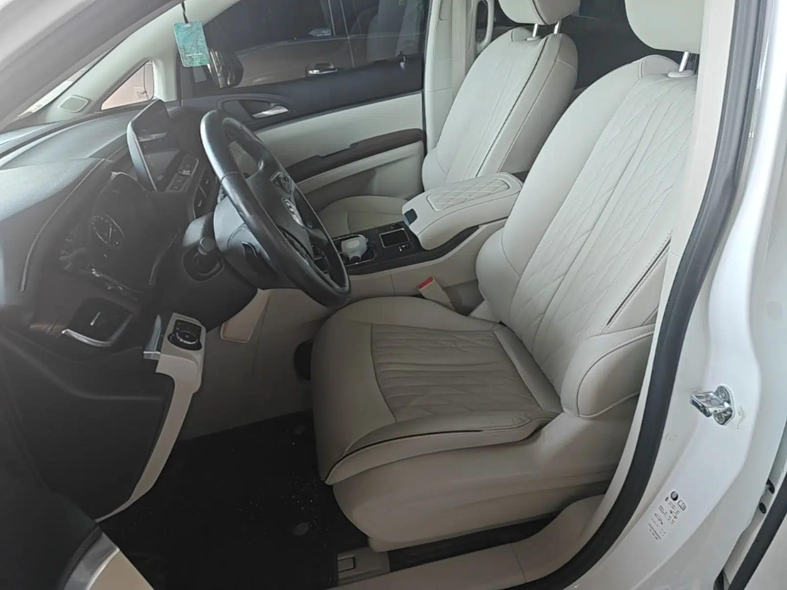 Buick GL8 2022 Land Business Class 652T Luxury Model — миниатюра 17