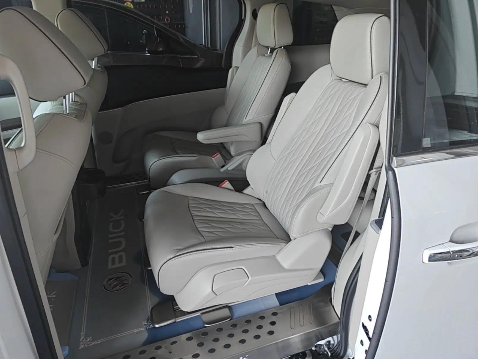 Buick GL8 2022 Land Business Class 652T Luxury Model — миниатюра 20