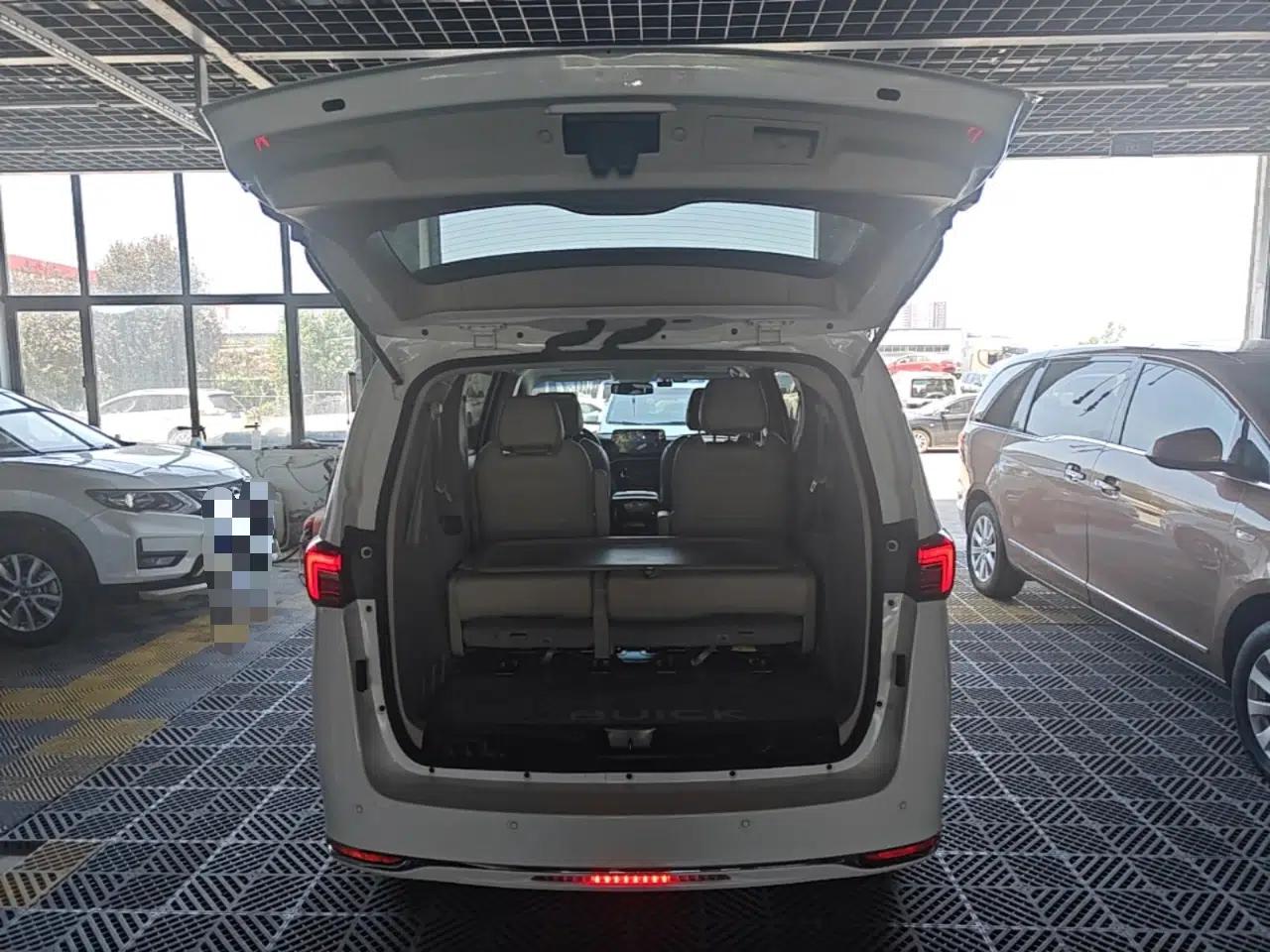 Buick GL8 2022 Land Business Class 652T Luxury Model — миниатюра 22