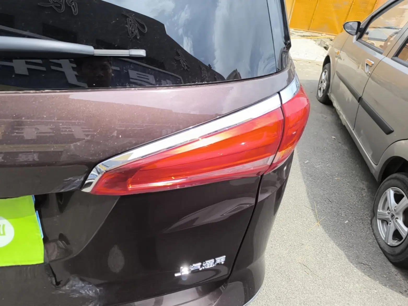 Buick GL8 2018 ES 28T Comfort Model China VI Standard — миниатюра 9