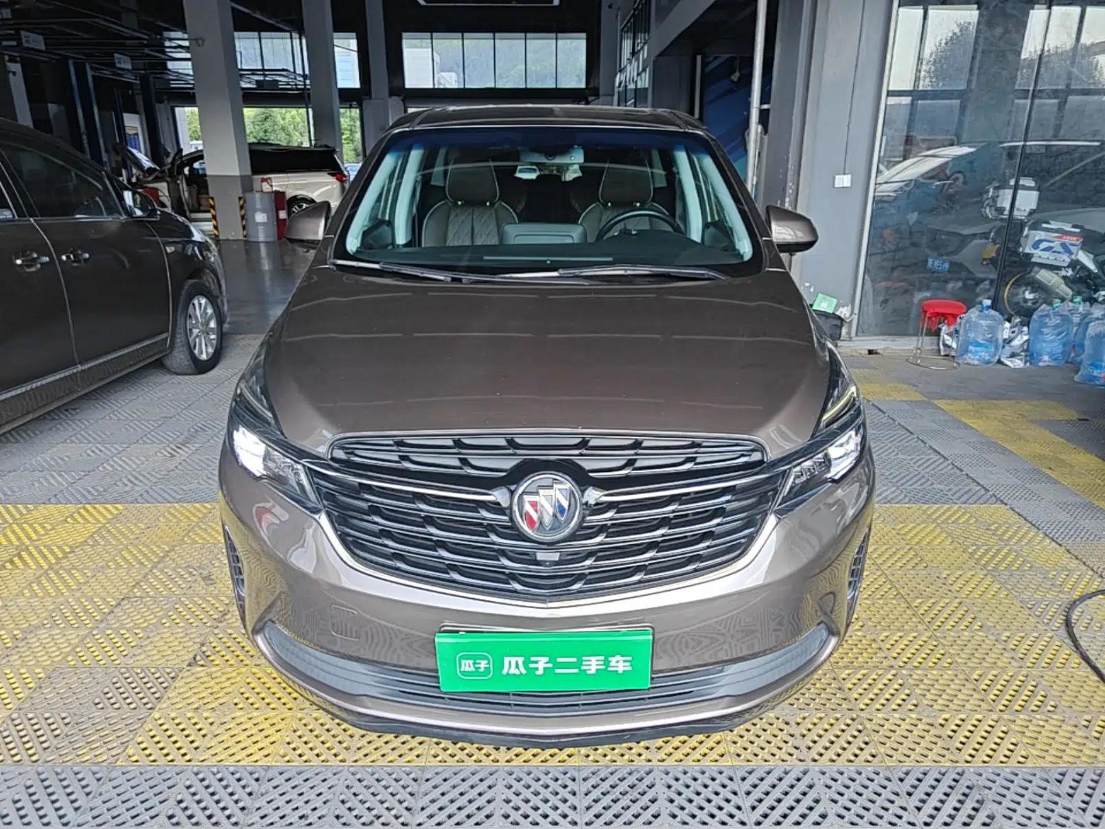 Buick GL8 2021 Land Cruiser Executive Class 652T Luxury Model — миниатюра 2