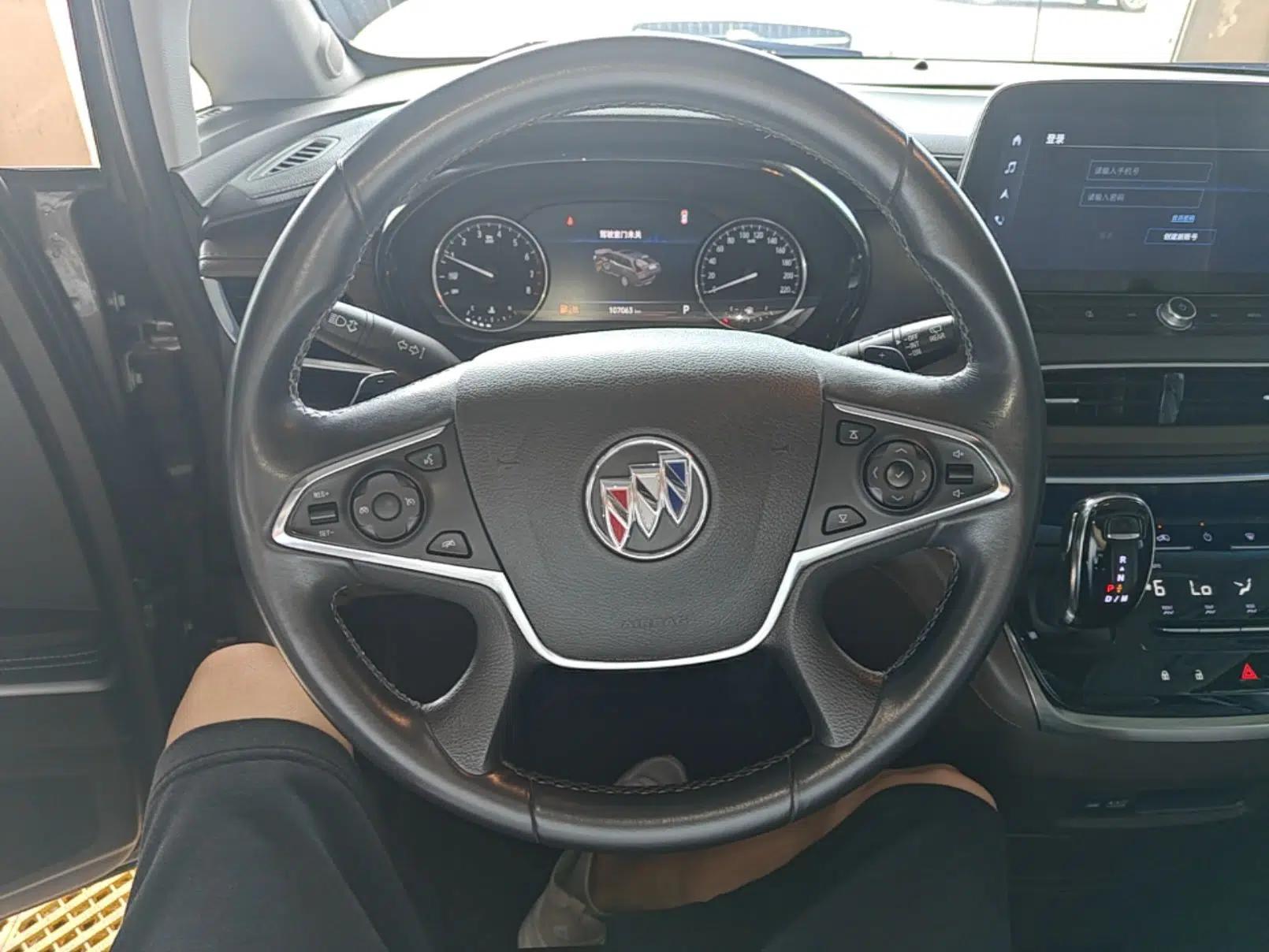 Buick GL8 2021 Land Cruiser Executive Class 652T Luxury Model — миниатюра 18