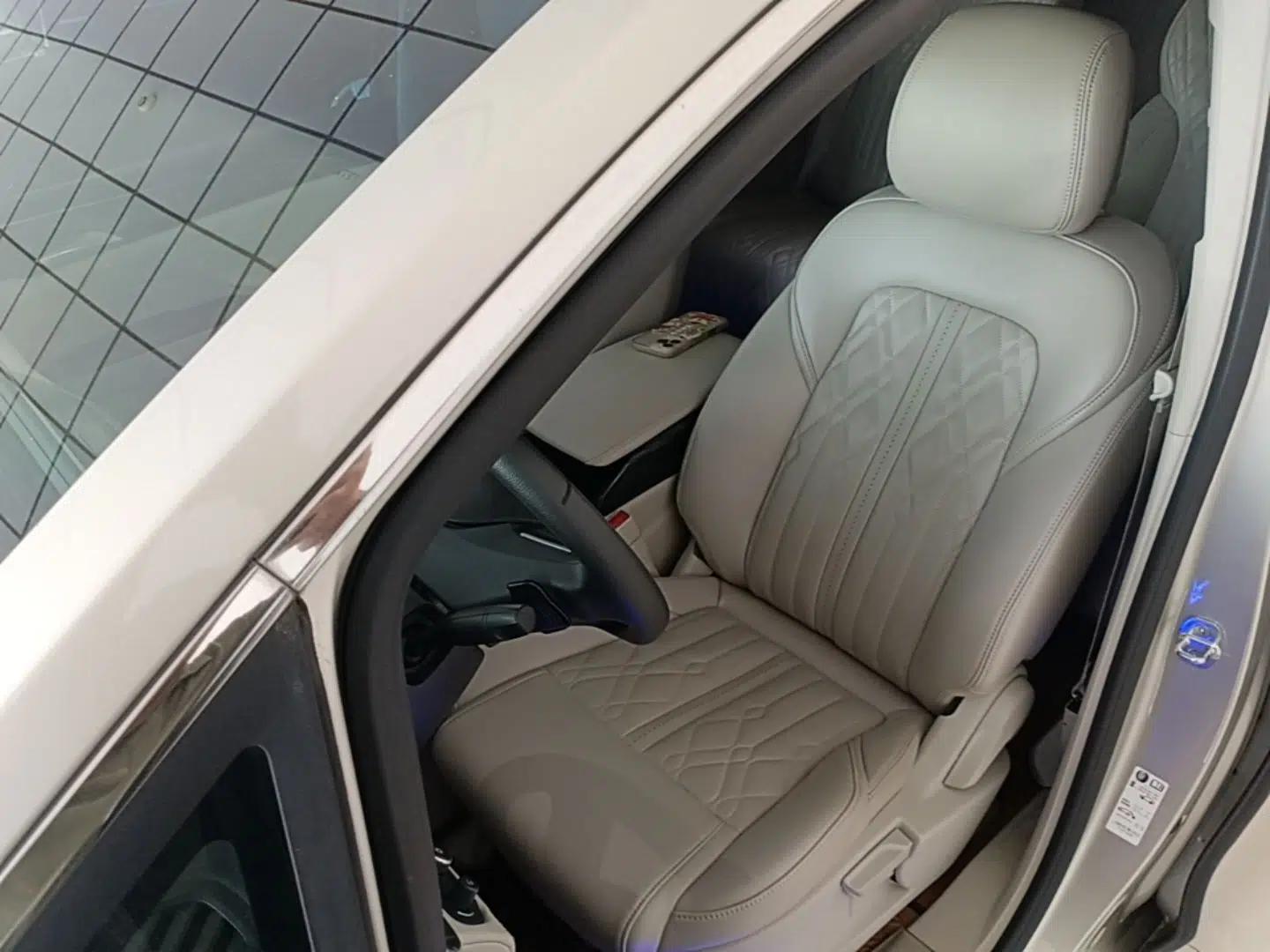 Buick GL8 2021 ES Landtrek 653T Comfort Edition — миниатюра 17