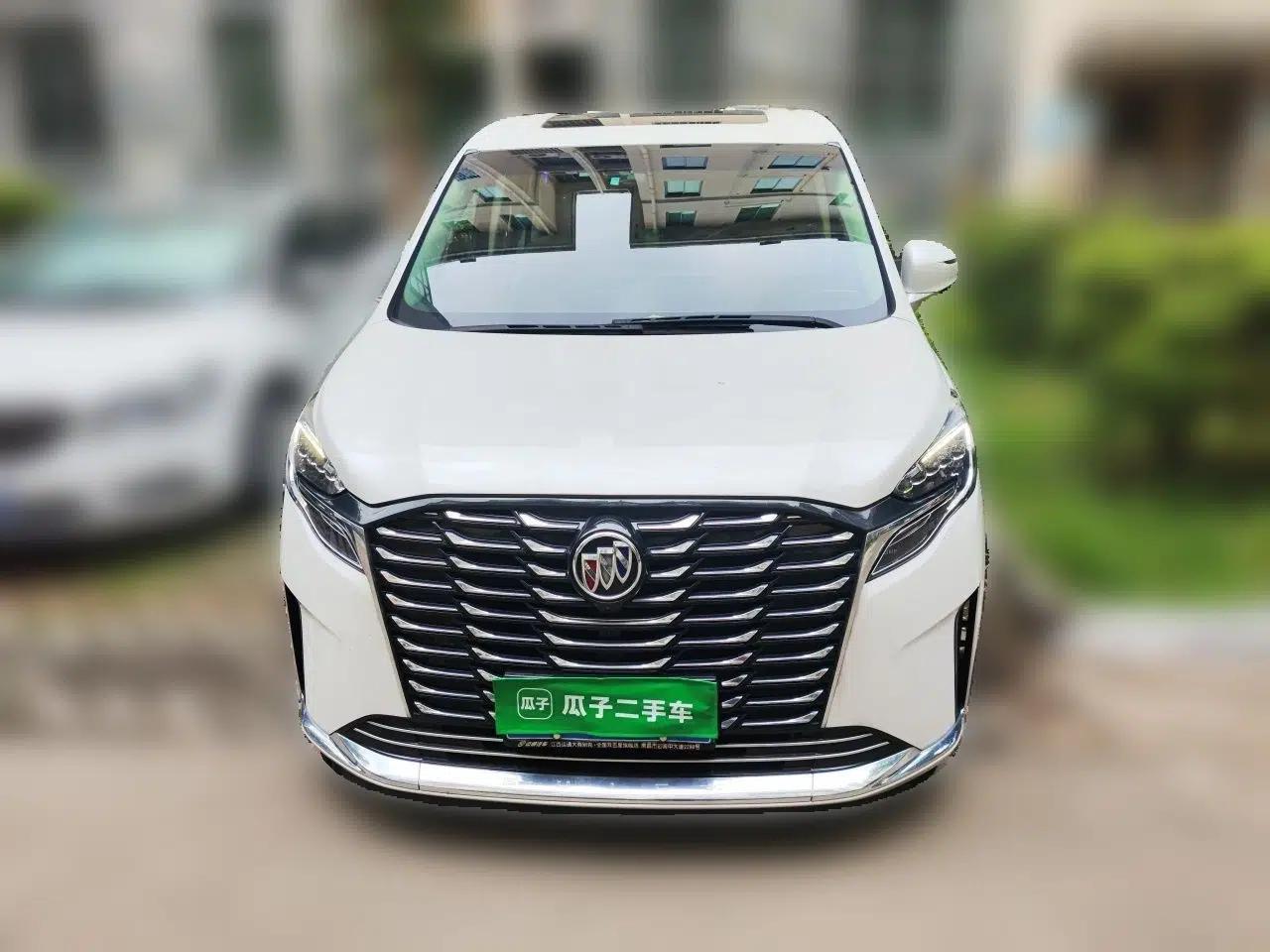 Buick GL8 2022 ES Landtrek 653T Comfort Edition — миниатюра 2